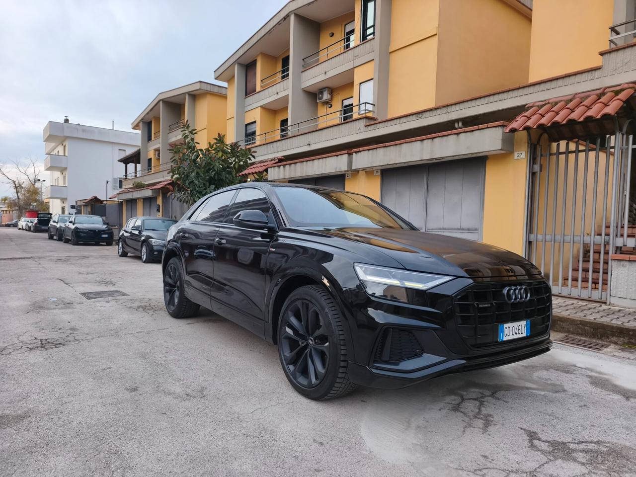 Audi Q8 50 TDI 286 CV quattro tiptronic Sport Total black s-line