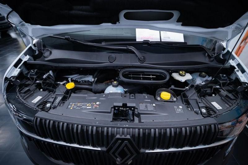 Renault Master MASTER TCS TA L3 T35 RS Blue dCi 150 EVIE BOXATO CON PORTA LATERALE E SPOILE 4225X2200 H2325 CON PED