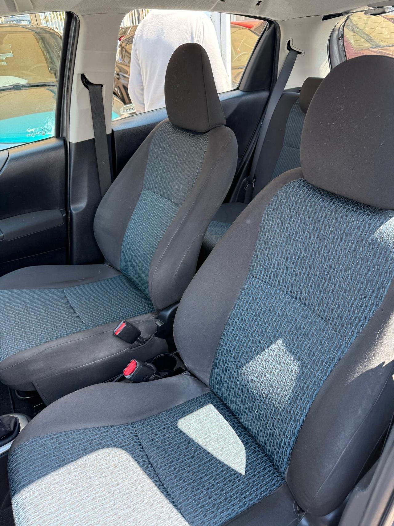TOYOTA YARIS 1,0 BENZ.