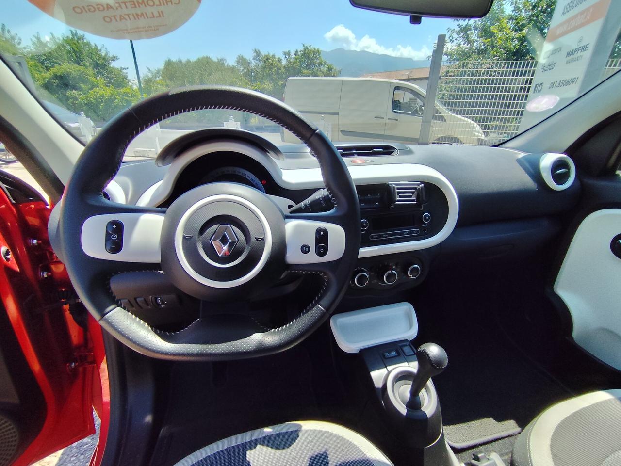 RENAULT Twingo 3ª serie Twingo SCe EDC La Pari...