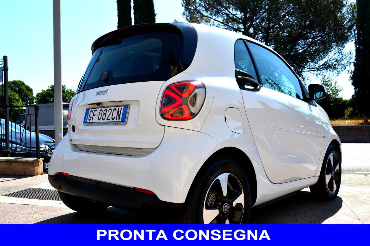 Smart ForTwo EQ PASSION **FARI LED*PREZZO VERO**CARICA RAPIDA**