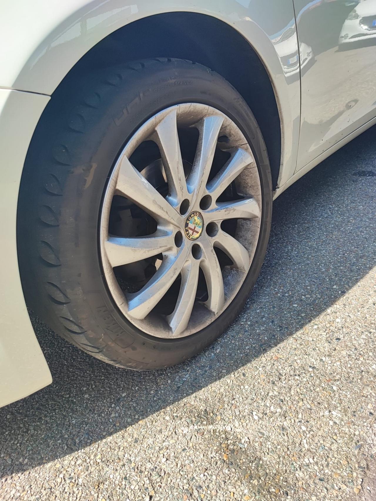 Alfa Romeo Giulietta 1.6 JTDm-2 120 CV Exclusive