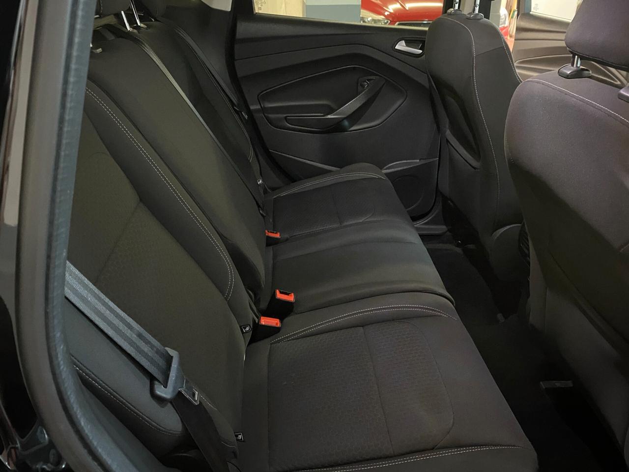 Ford Kuga 2.0 TDCI 120 CV S&S 2WD Business