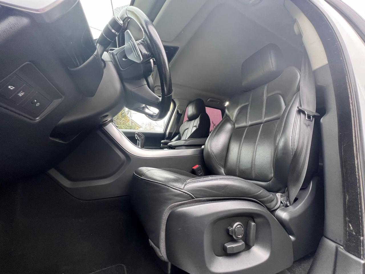 Land Rover Range Rover Sport 3.0 TDV6 HSE Dy #8208