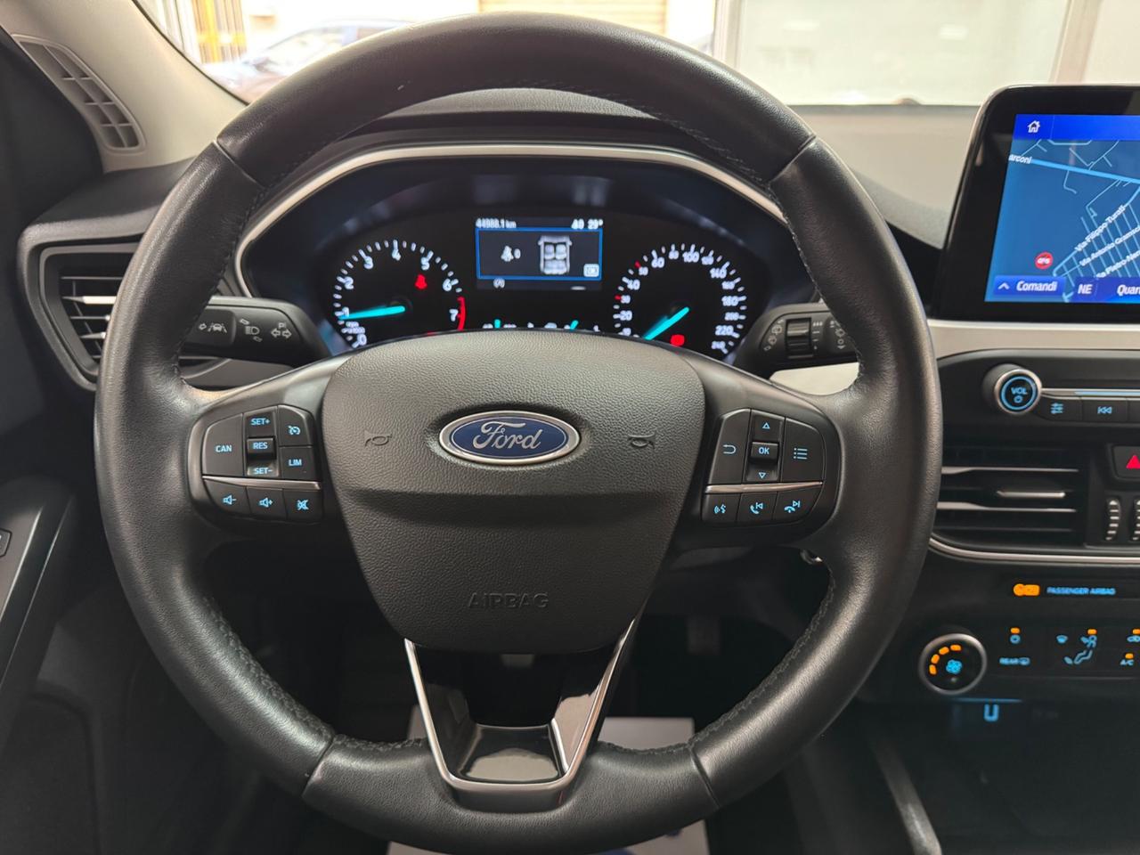Ford Focus 1.0 EcoBoost 100 CV 5p. Business