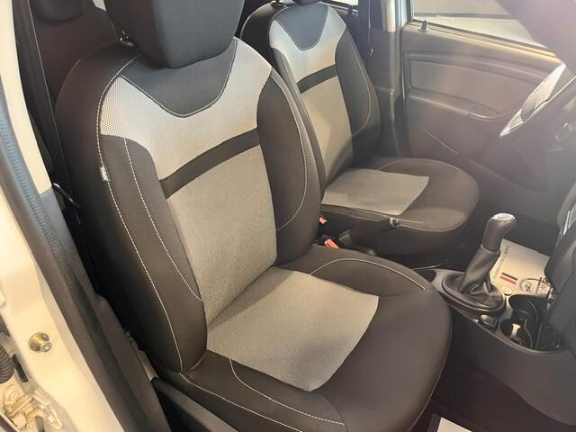 Dacia Duster 1.6 115 CV 4x2 GPL Lauréate FAMILY 84 KW