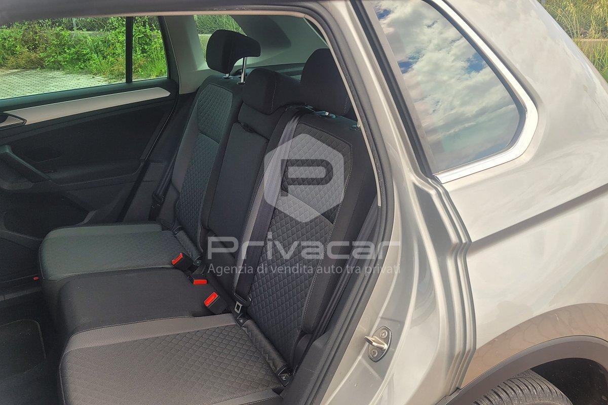 VOLKSWAGEN Tiguan 2.0 TDI SCR DSG 4MOTION Business BMT