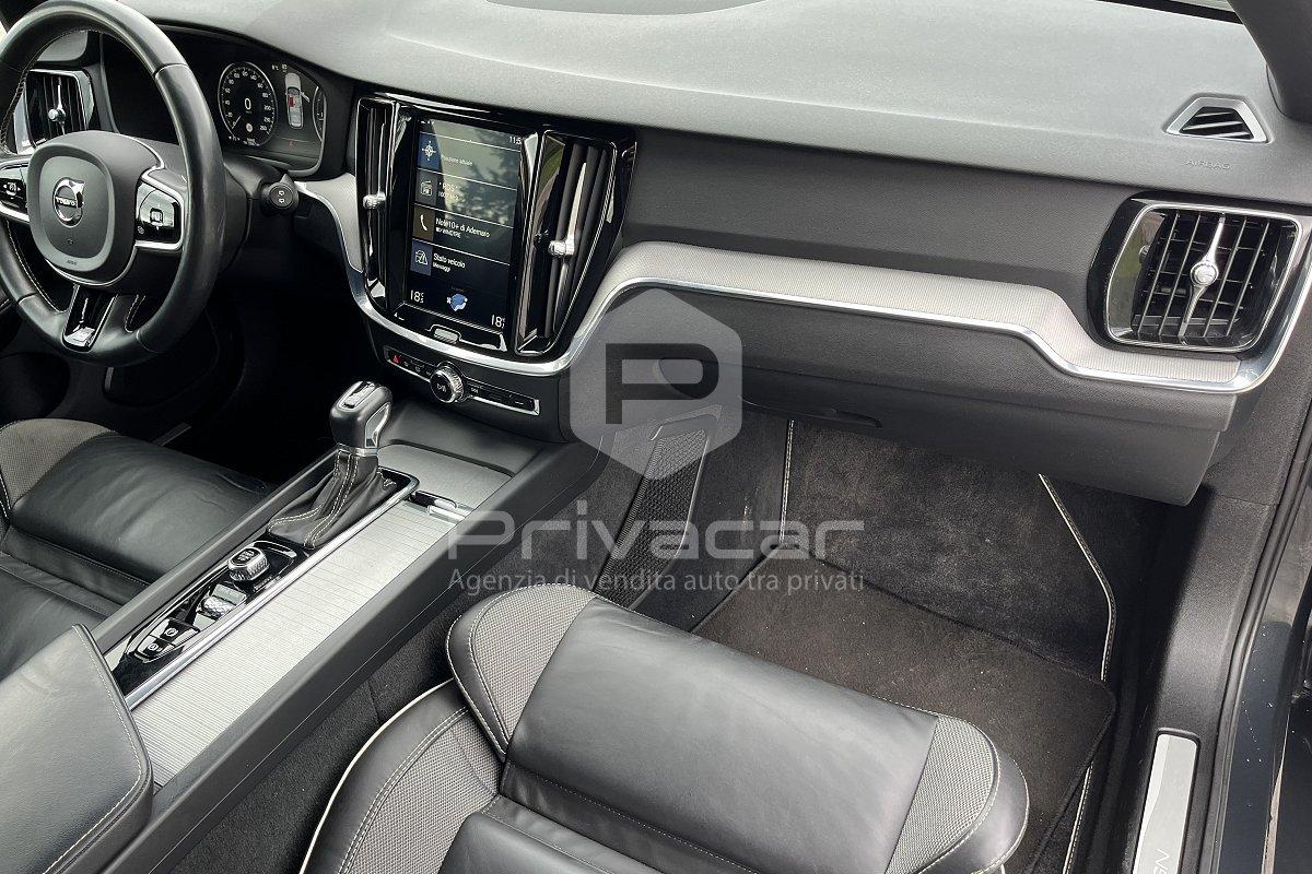 VOLVO V60 D3 Geartronic R-design