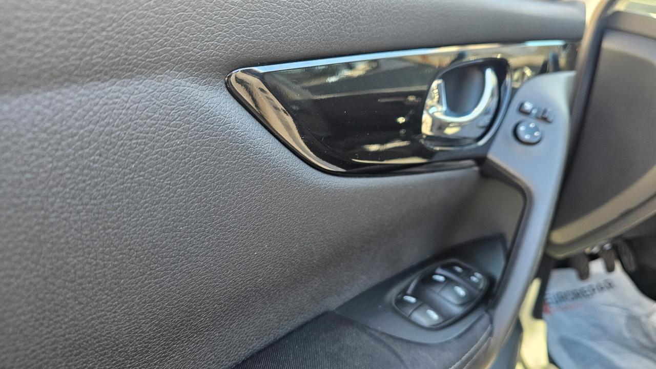 Nissan Qashqai 1.3 DIG-T 140 CV N-Connecta