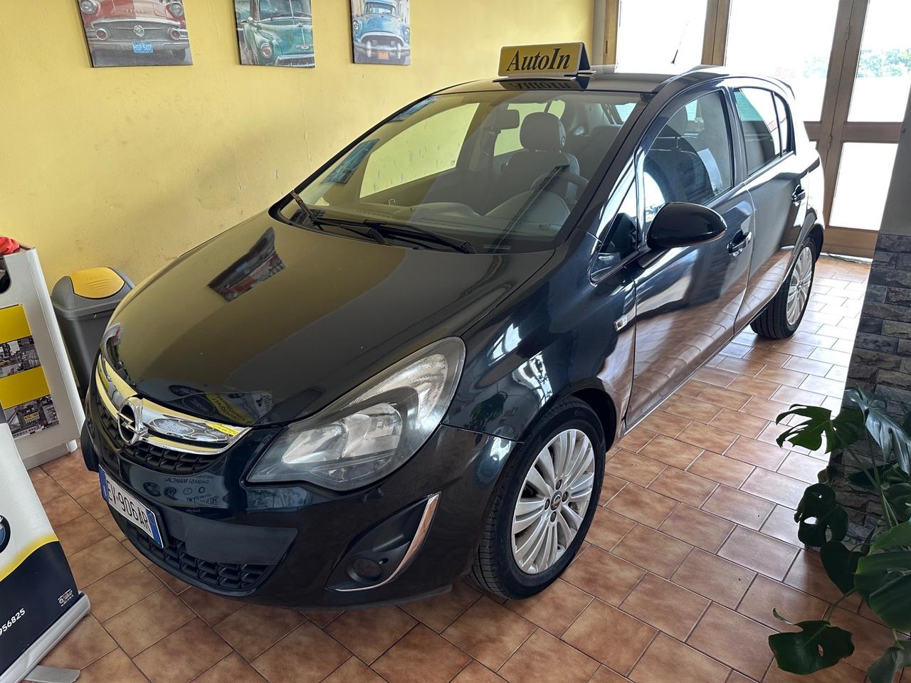 Opel Corsa 1.2benz. 65.000km