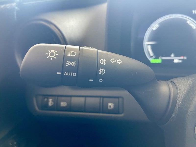 Toyota C-HR 1.8 hev Active fwd e-cvt - NUOVO