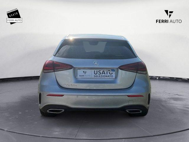 MERCEDES-BENZ A 250 e Automatic EQ-Power Premium edition