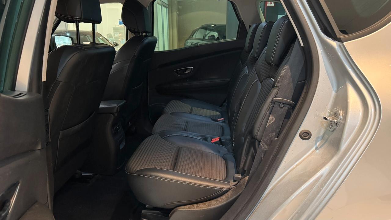 RENAULT SCENIC 1.8D 150cv INTENS - 2019