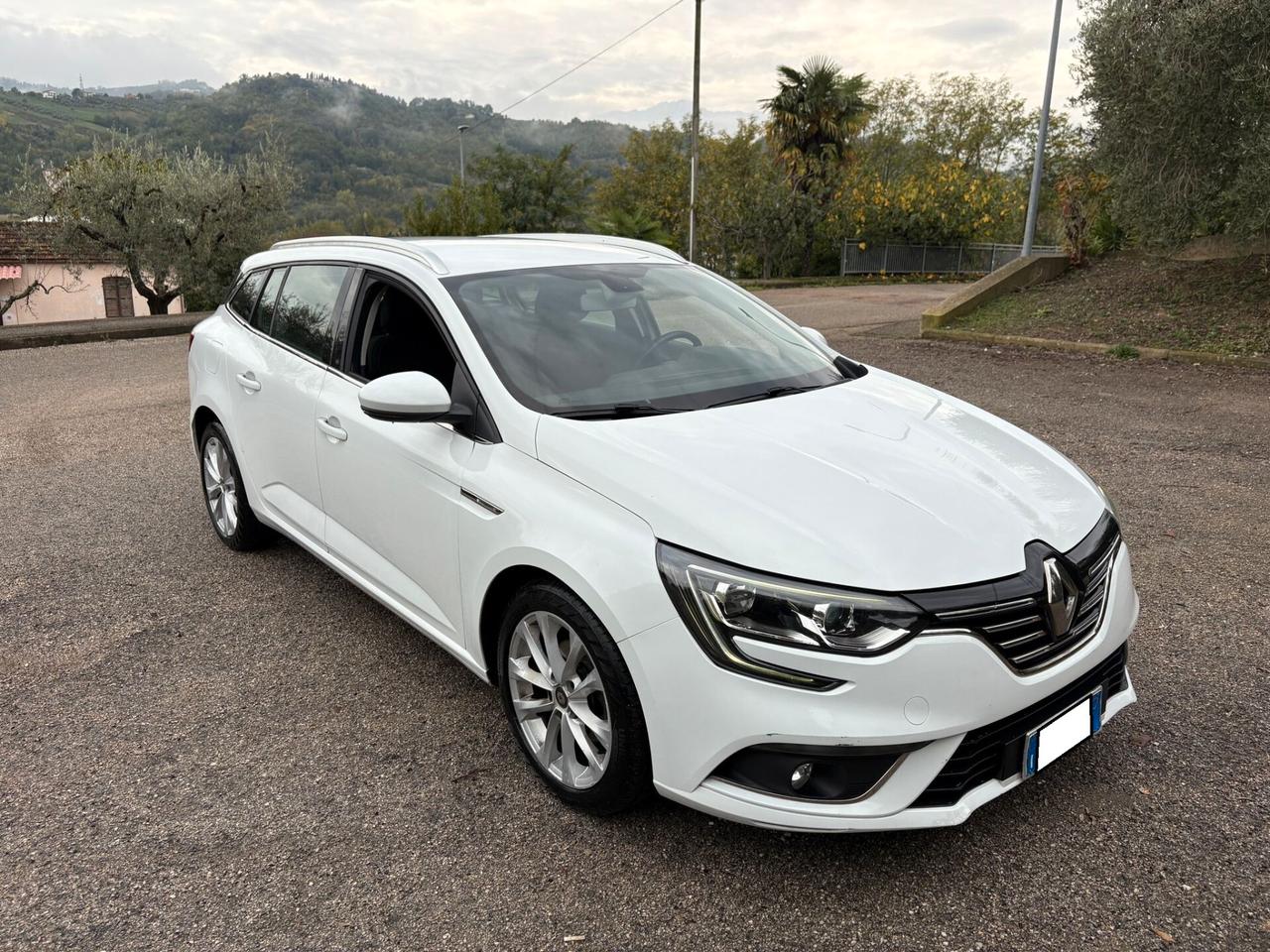 RENAULT Mégane Sw B-dCi 115 EDC Duel2 -07-2020