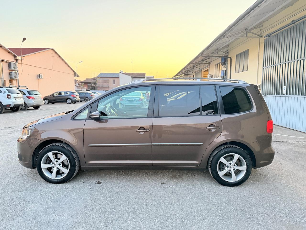 Volkswagen Touran 1.4 Highline EcoFuel DSG