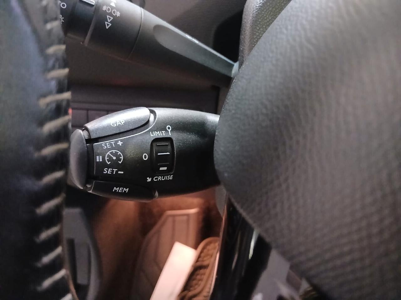 Peugeot 308 - 1.5 BlueHDi 130CV UNICO PROPRIETARIO