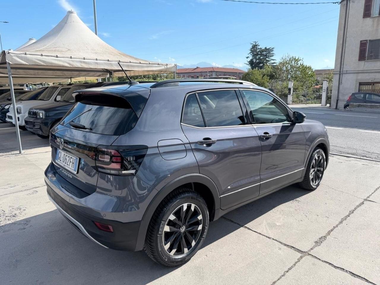 Volkswagen T-Cross 1.0 TSI 110 CV Advanced