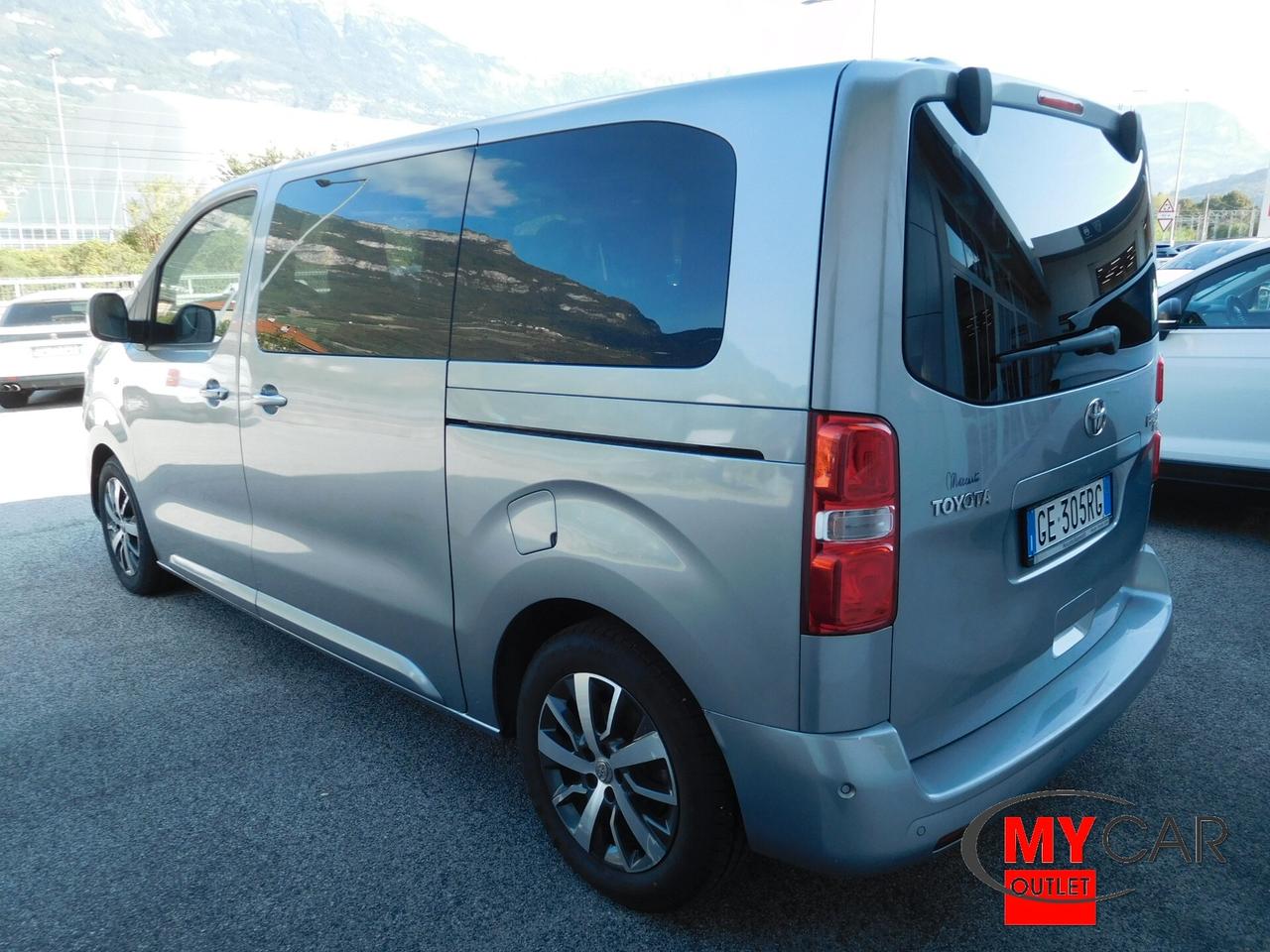 Toyota Proace Verso 2.0D 180cv EAT8 L1 Luxury 8 posti