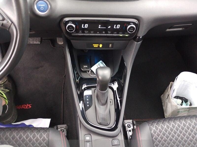 Toyota Yaris IV 2020 1.5h Energy