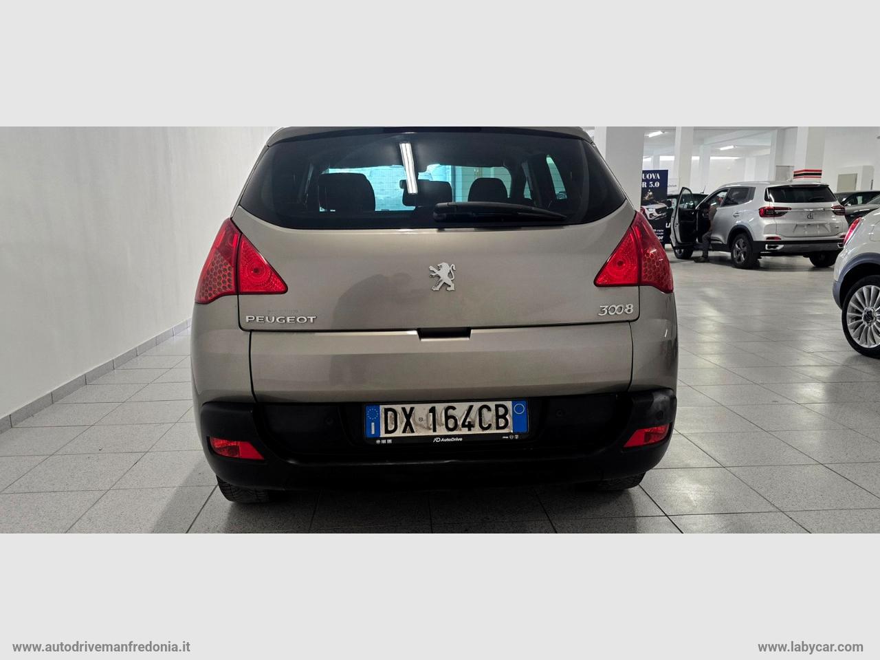 PEUGEOT 3008 2.0 HDi 163 CV aut. Allure