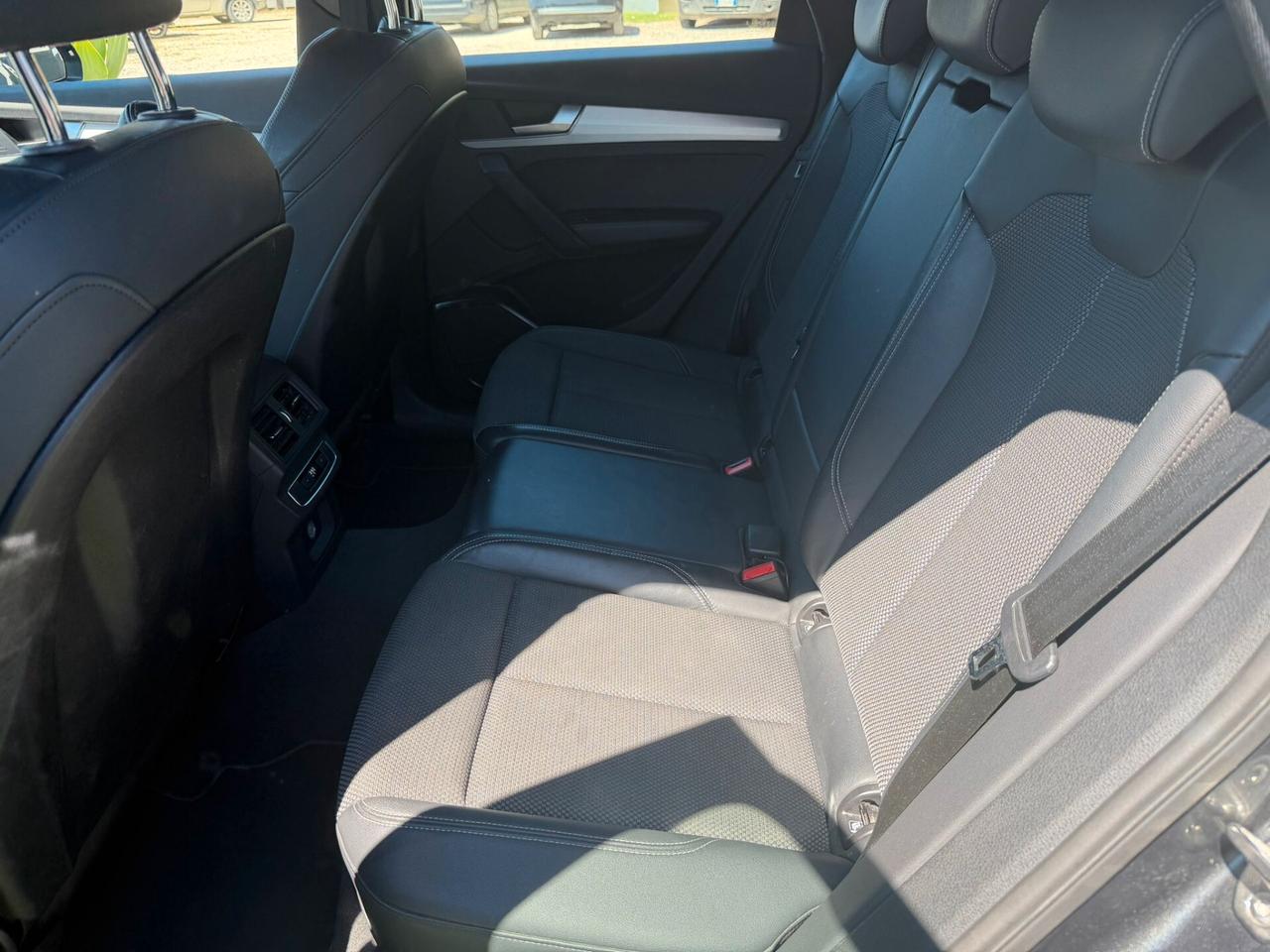 Audi Q5 40 TDI 204 CV quattro S tronic line