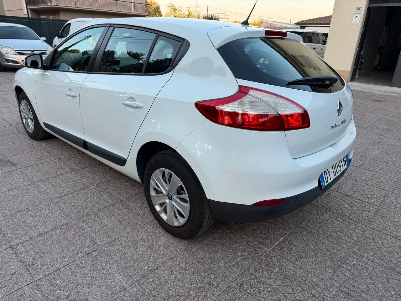 Mégane 1.5 dCi 90CV, TAGLIANDATA GOMME NUOVE