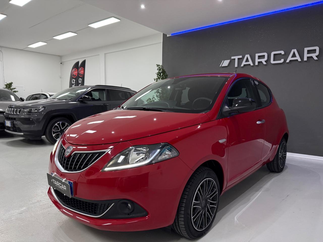 Lancia Ypsilon 1.0 70cv Hybrid Gold