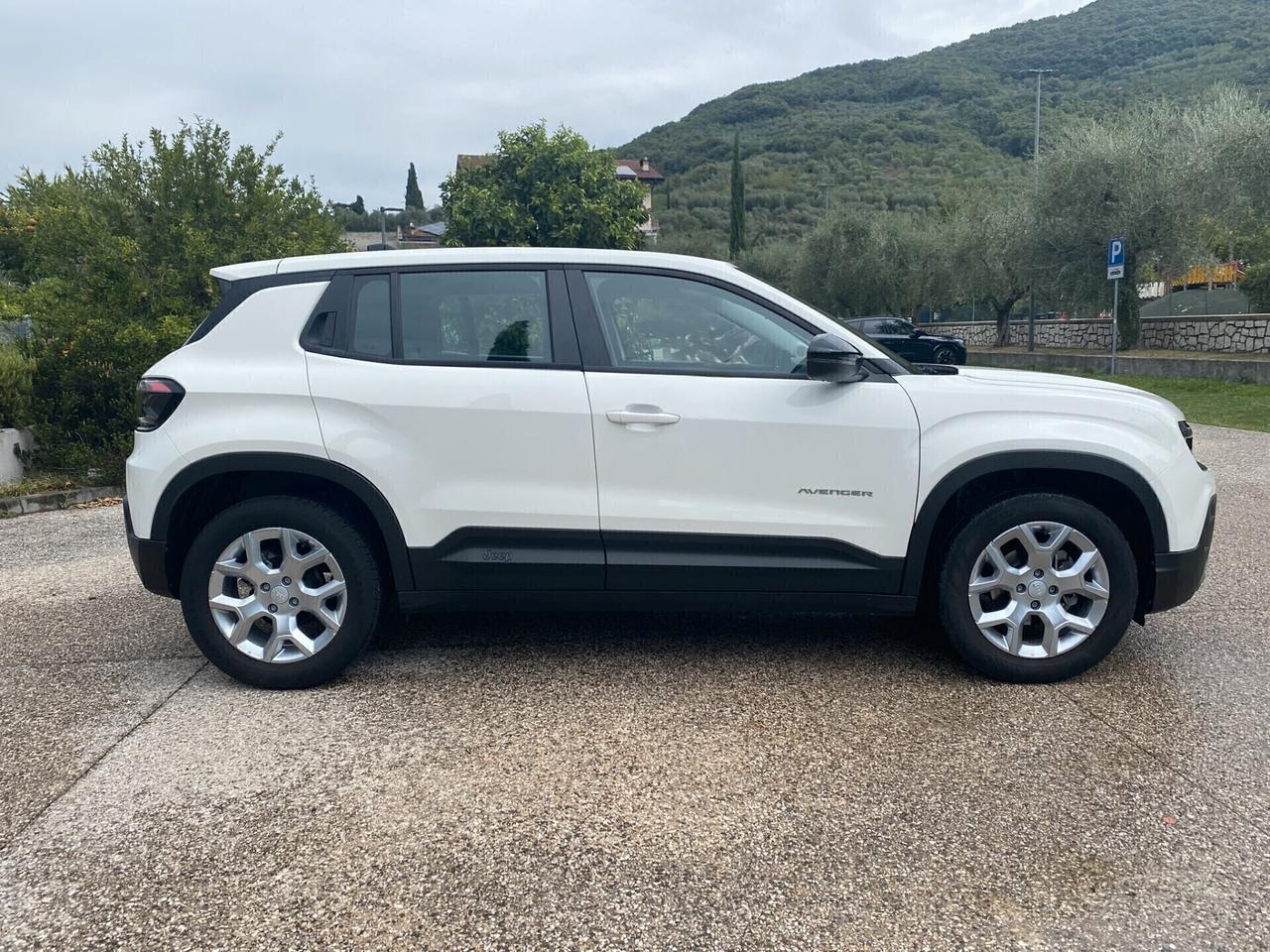 Jeep Avenger 1.2 Turbo 100cv Altitude