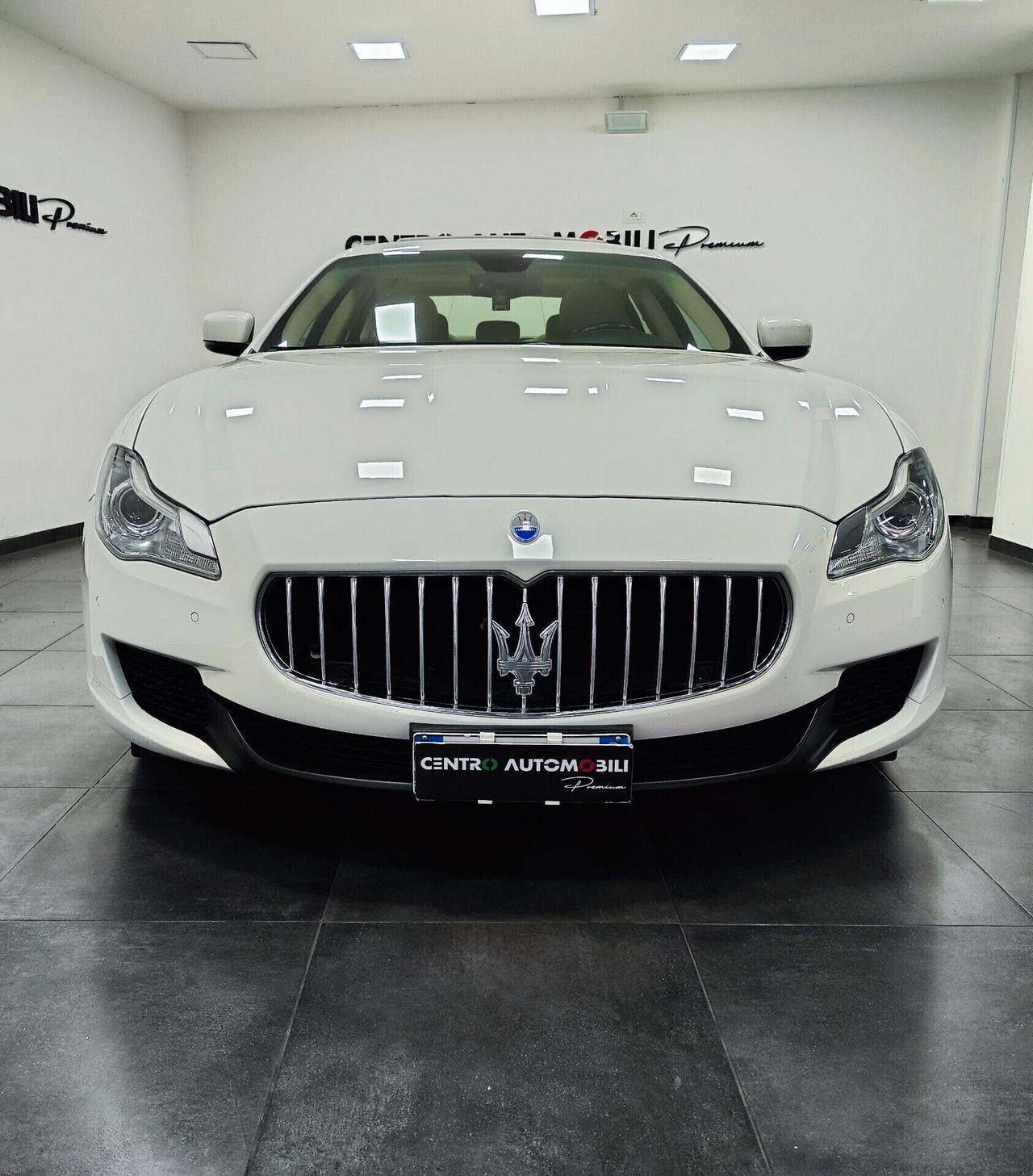 Maserati Quattroporte V6 Diesel 250 CV AWD Granlusso Tetto