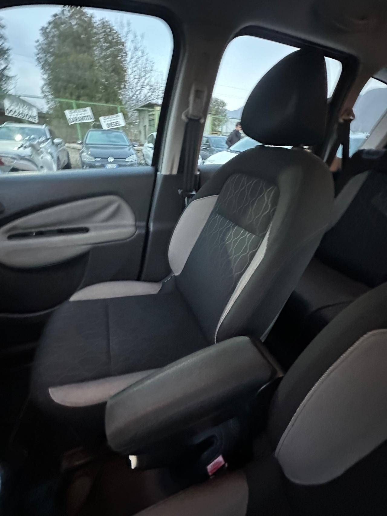 Citroen C3 Picasso 1.6 HDi 90 Exclusive