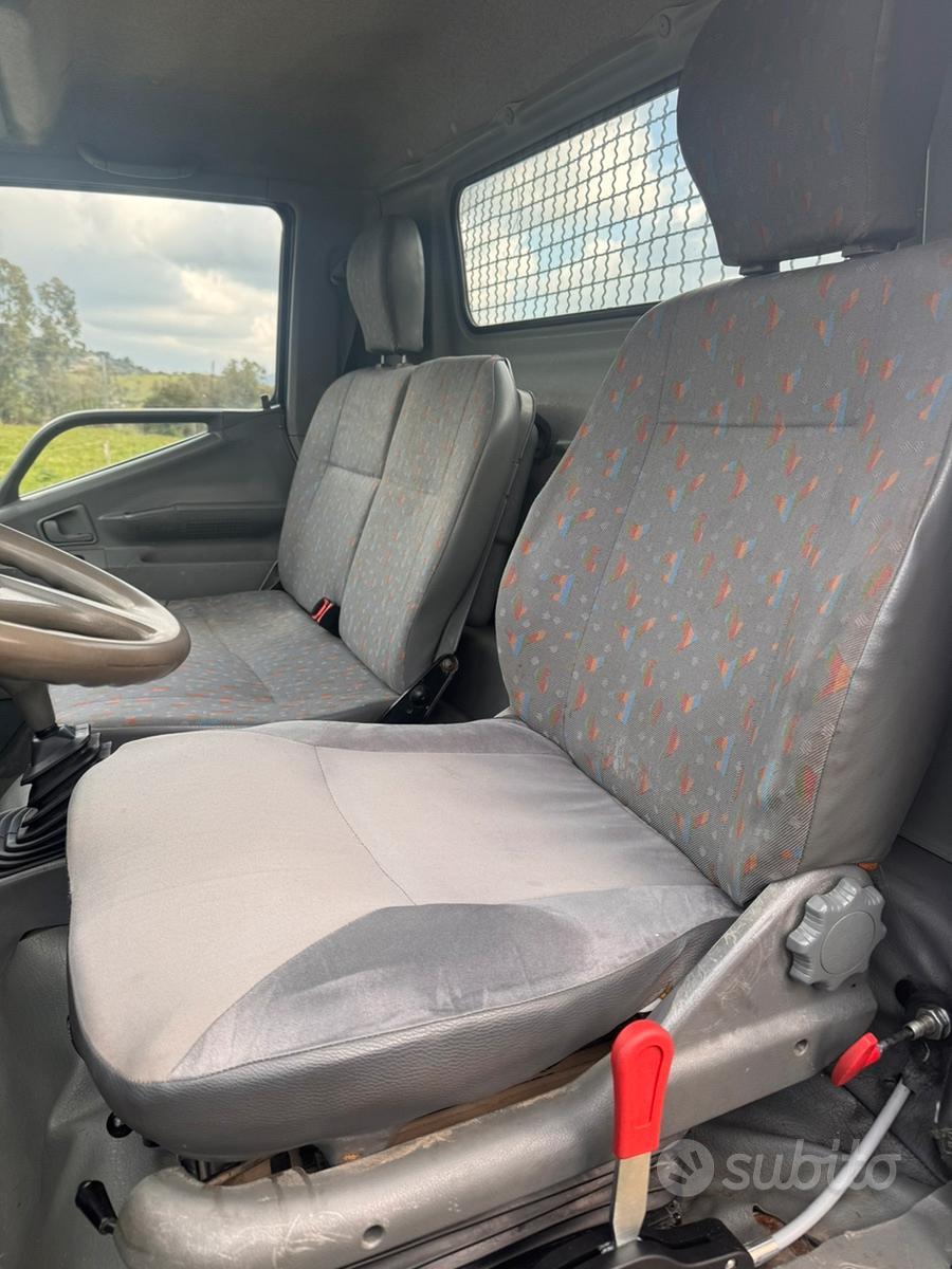 Mitsubishi Canter 2.8 TRILATERALE