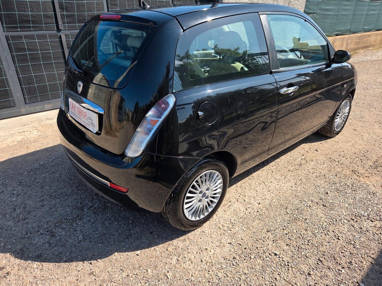 Lancia Ypsilon 1.2 Argento
