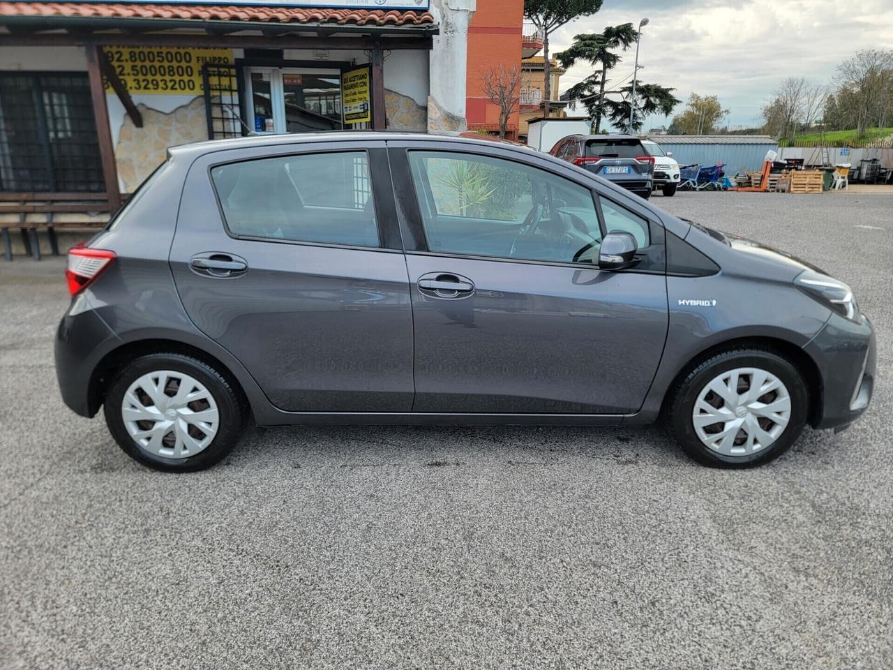 Toyota Yaris 1.5 Hybrid Active SOLO 47 MILA KM !
