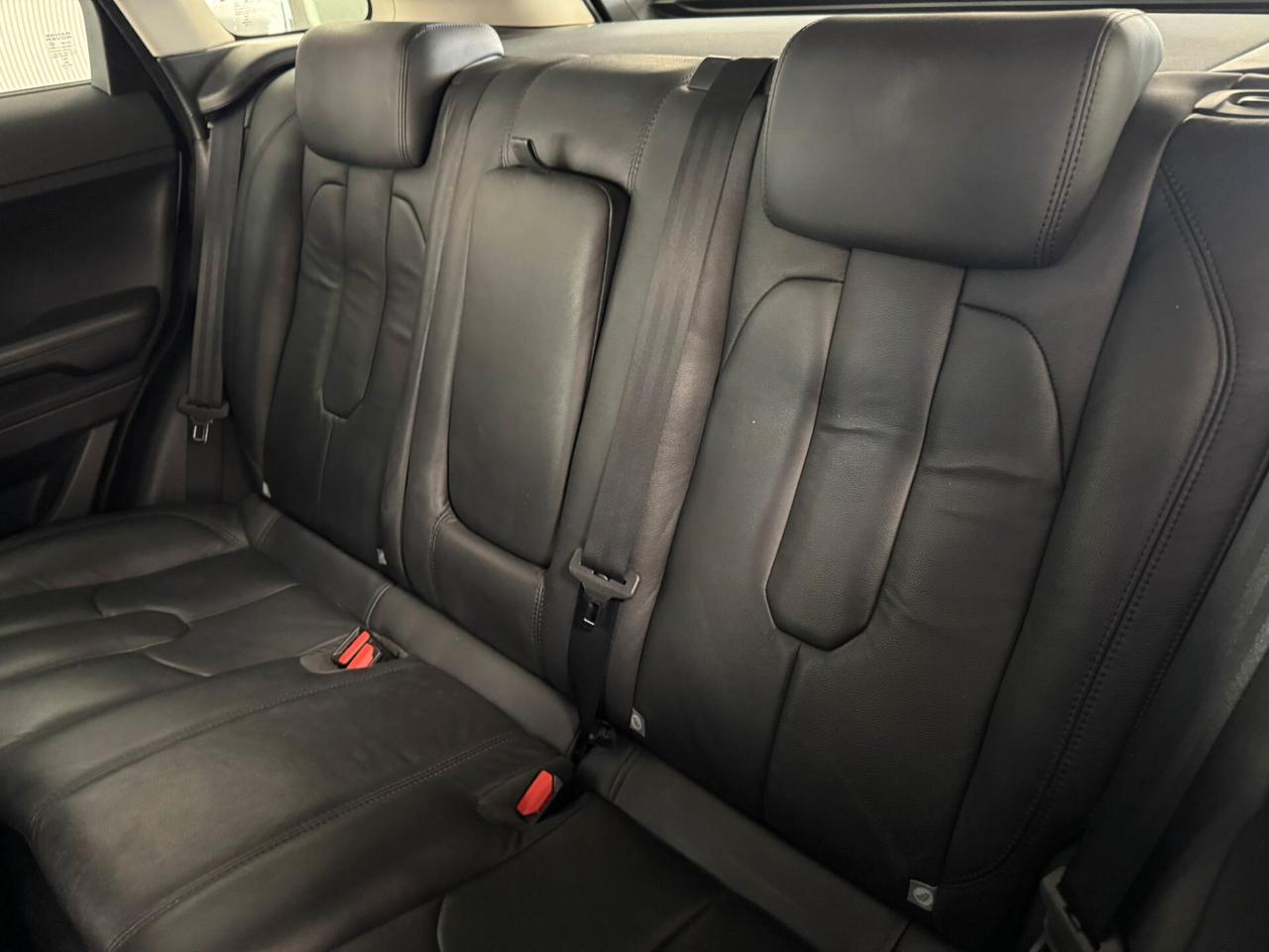 Land Rover Range Rover Evoque Range Rover Evoque 2.2 TD4 5p. Dynamic