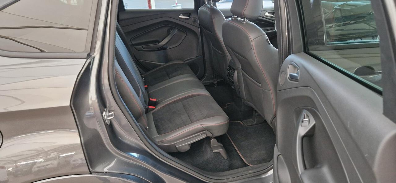 Ford Kuga 2.0 TDCi 150cv 4WD ST-Line