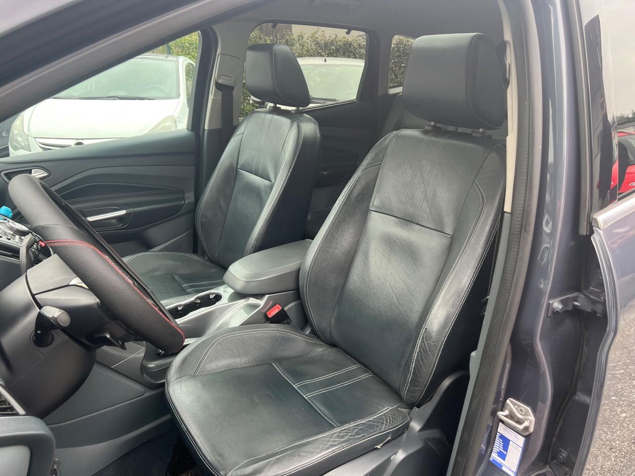 Ford C-Max 2.0 TDCi 115CV Powershift Titanium