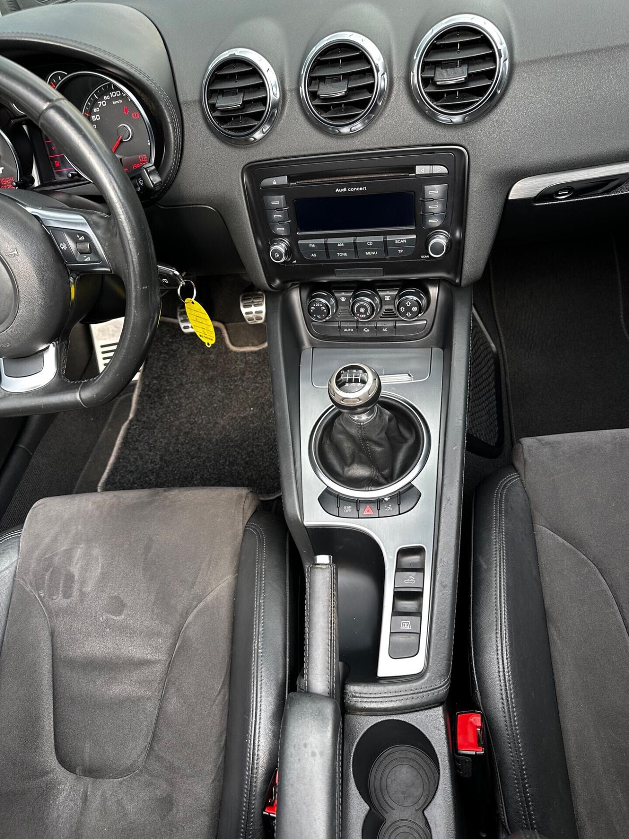 Audi TT Roadster 2.0 TFSI cabrio