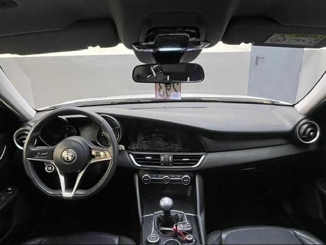 Alfa Romeo Giulia 2.2 Turbodiesel 180cv Super