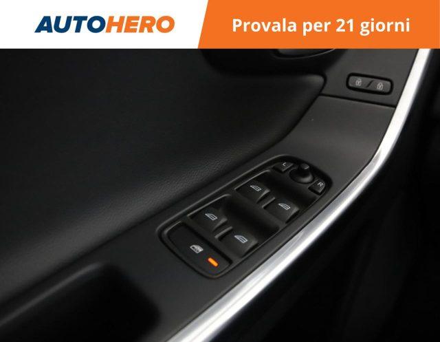 VOLVO XC60 D4 AWD Geartronic Kinetic