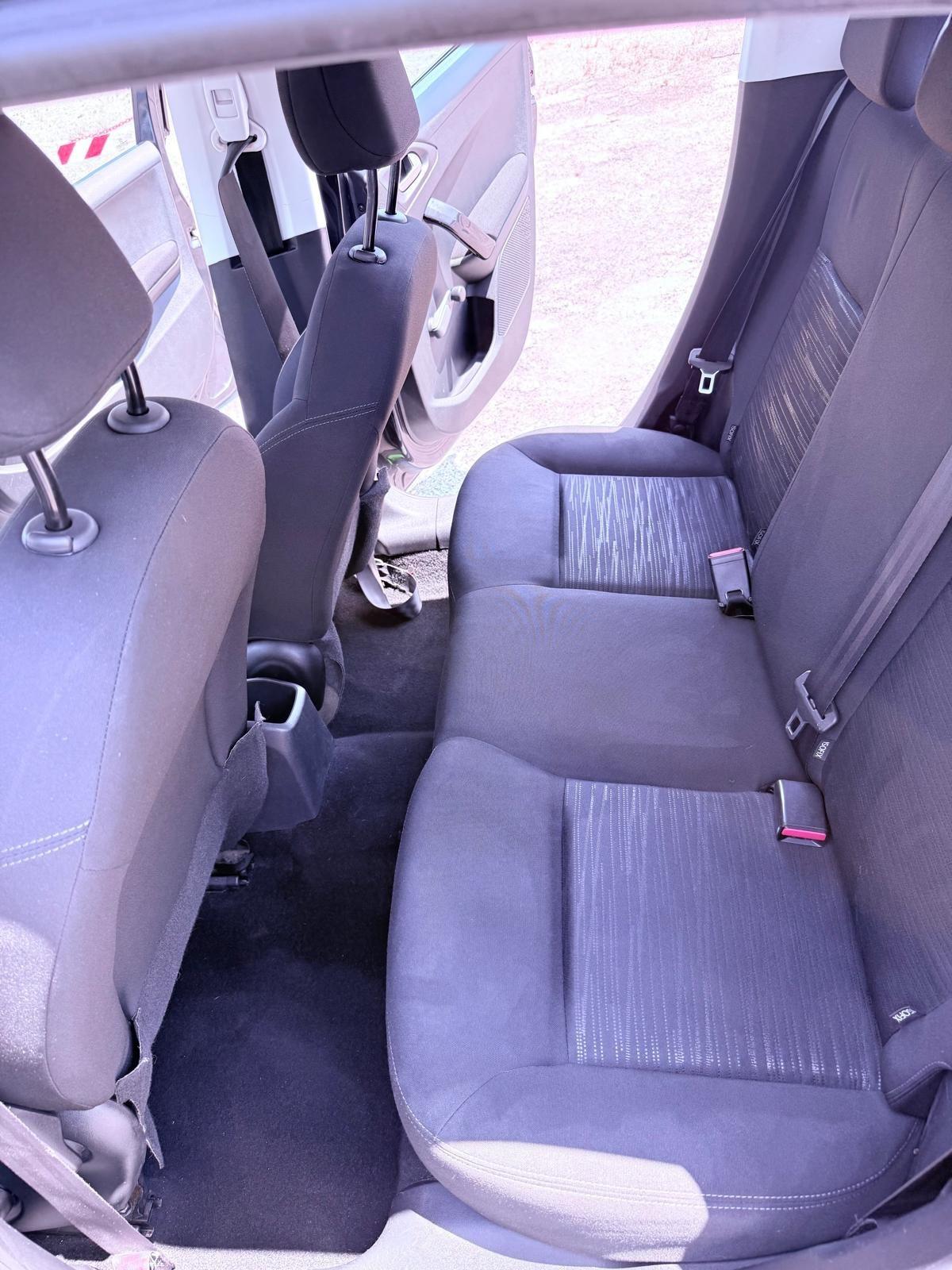 Peugeot 208 1.4 HDi 68 CV 5 porte Ok neopatentati