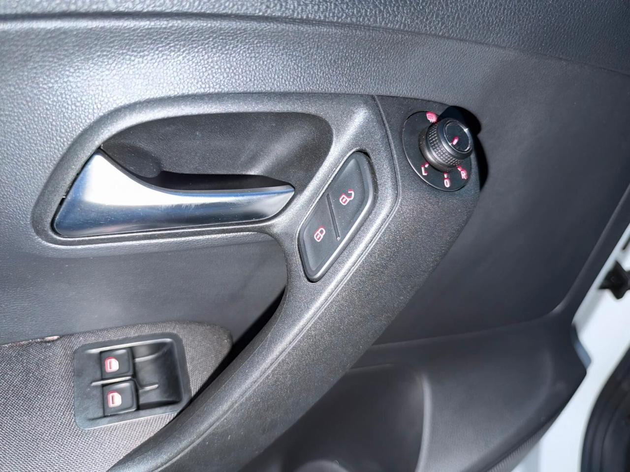 Volkswagen POLO 1.0 Trendline BENZINA