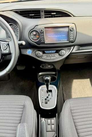 Toyota Yaris 5p 1.5h Trend Red Edition