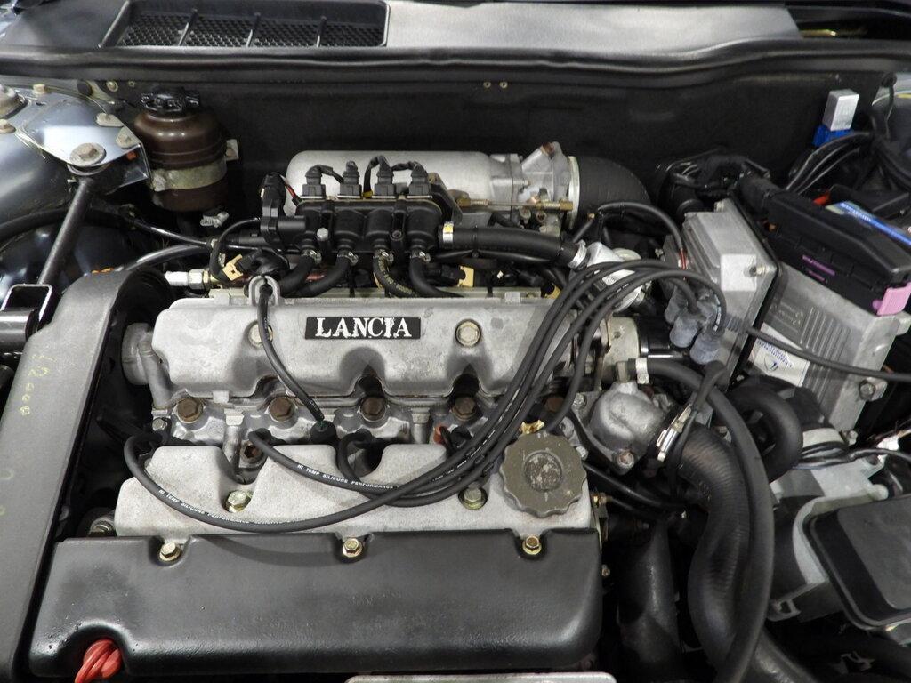 Lancia Thema Berlina 2.0 Turbo IE