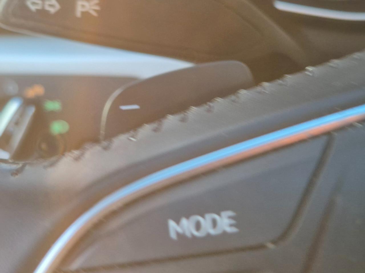 Audi A4 Avant 2.0 TDI 150 CV ultra S tronic Sport