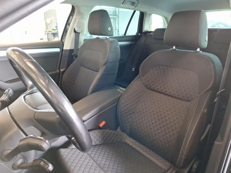 SKODA SUPERB WAGON 1.4 TSI PLUG-IN HYBRYD EXECUTIVE DSG