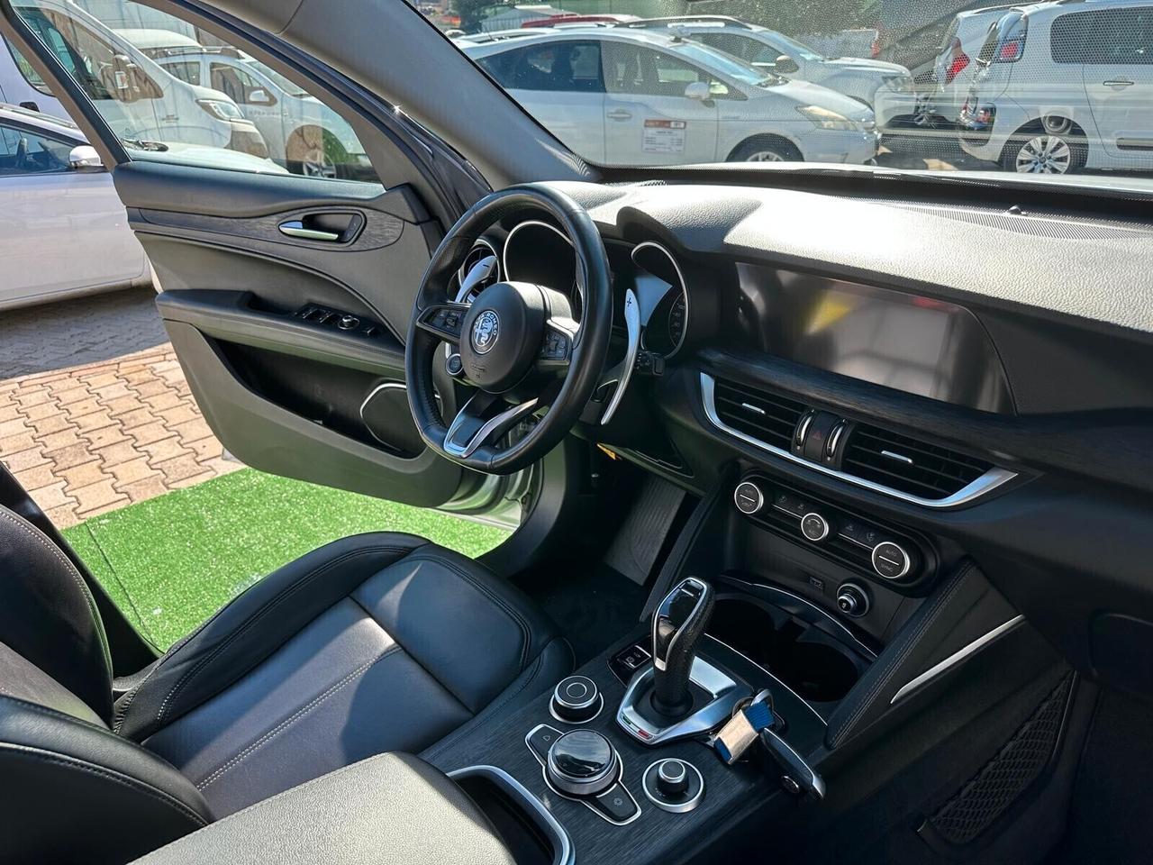 Alfa Romeo Stelvio 2.2 Turbodiesel 190 CV AT8 RWD Super