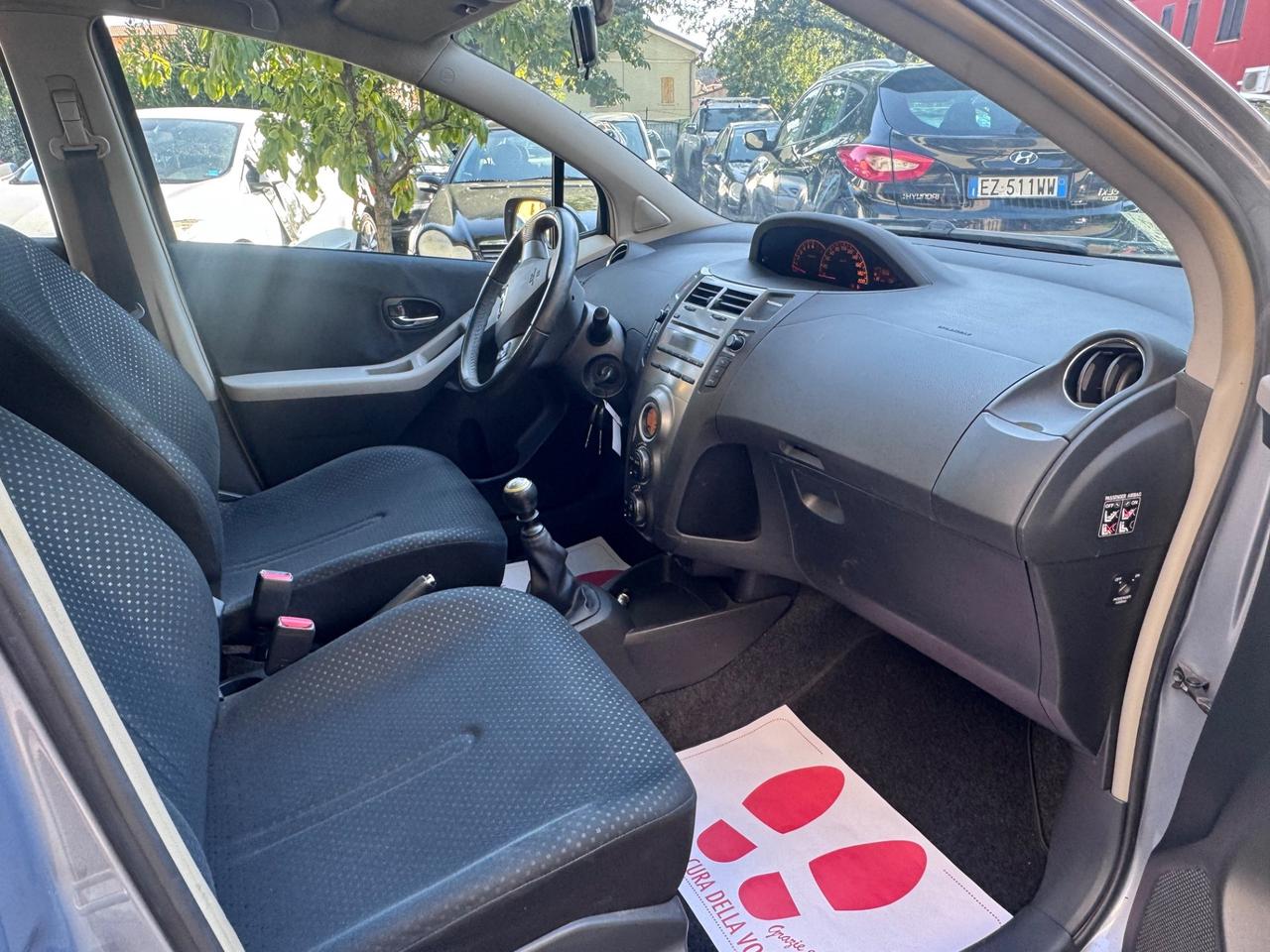Toyota Yaris 1.3 5 porte Sol