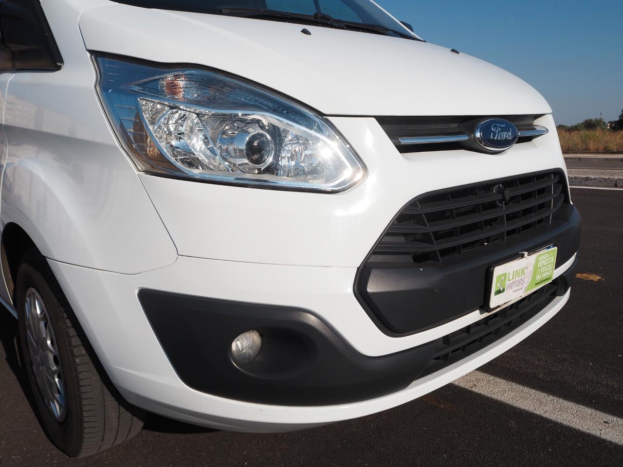 Ford Transit Custom •Trasporto Disabili• 9 Posti