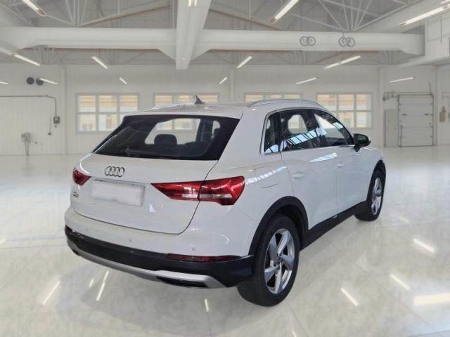 AUDI Q3 35 TDI quattro S-Tronic Business Advanced