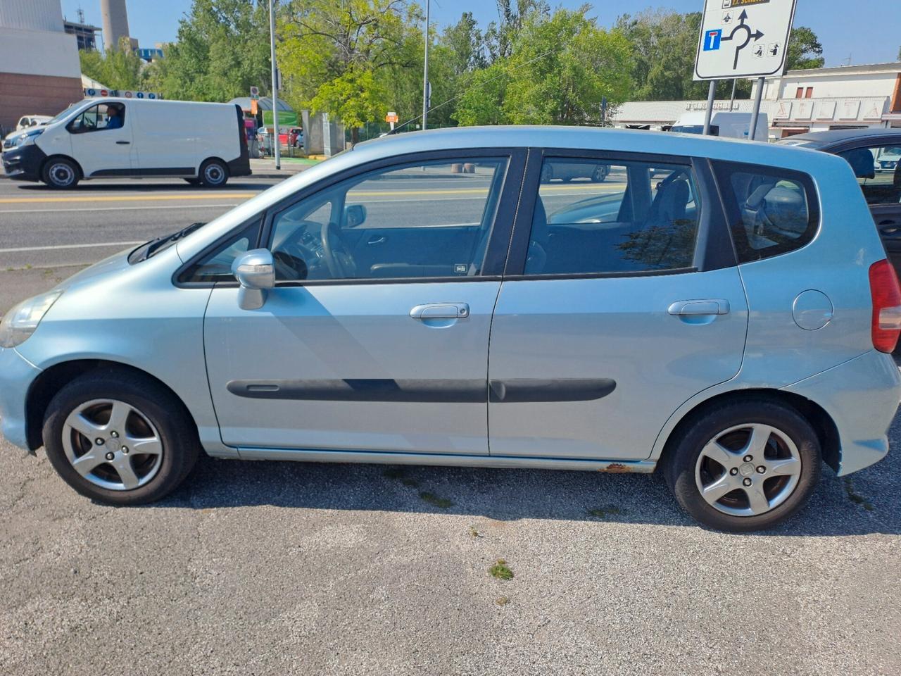 Honda Jazz 1.4 i-DSi 5p. LS ottima neopatentati